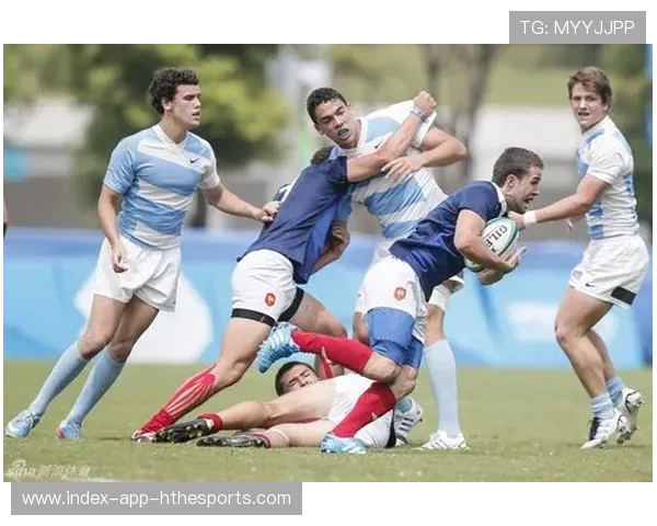 法国七人制橄榄球明星选手多面手表现，七人制橄榄球中国对法国