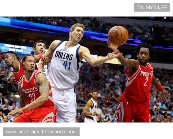 如何应对季后赛对手的针对性夹击策略